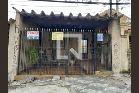 Casa à venda com 214m², 2 quartos e sem vagaFachada