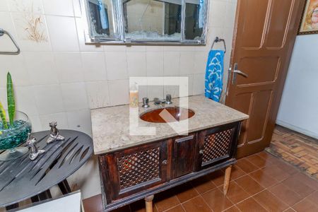 Casa à venda com 214m², 2 quartos e sem vagaBanheiro