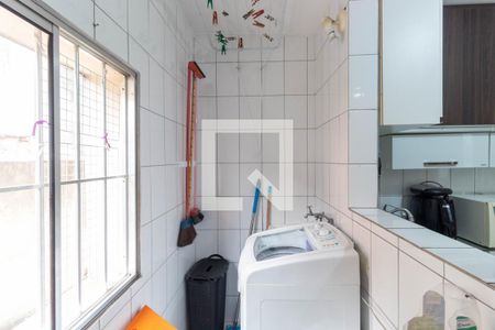 Apartamento à venda com 56m², 2 quartos e sem vaga Apartamento à venda com 56m², 2 quartos e sem vagaLavanderia
