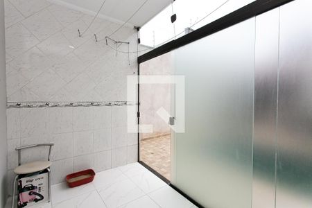 Casa à venda com 271m², 4 quartos e 4 vagas Casa à venda com 271m², 4 quartos e 4 vagasÁrea de Serviço