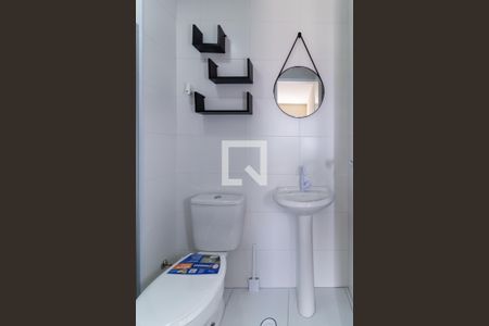 Apartamento para alugar com 30m², 1 quarto e sem vagaBanheiro da Suíte