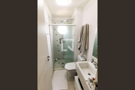 Apartamento para alugar com 120m², 3 quartos e 3 vagas Apartamento para alugar com 120m², 3 quartos e 3 vagasBanheiro Corredor