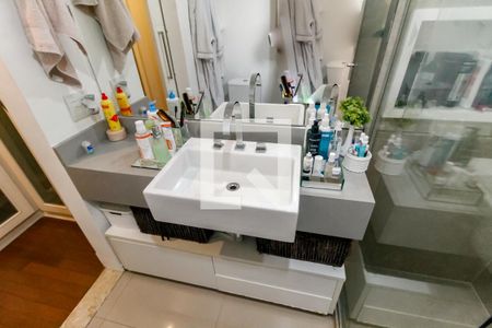 Apartamento para alugar com 120m², 3 quartos e 3 vagas Apartamento para alugar com 120m², 3 quartos e 3 vagasBanheiro da Suíte