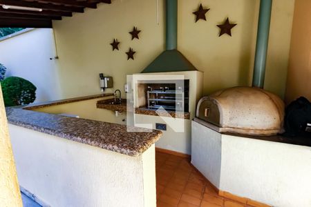 Apartamento para alugar com 120m², 3 quartos e 3 vagas Apartamento para alugar com 120m², 3 quartos e 3 vagasÁrea comum - Churrasqueira