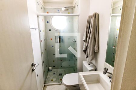 Apartamento para alugar com 120m², 3 quartos e 3 vagas Apartamento para alugar com 120m², 3 quartos e 3 vagasBanheiro Corredor