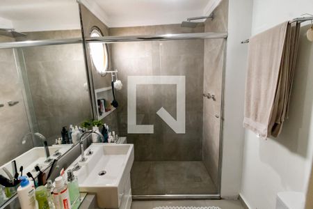 Apartamento para alugar com 120m², 3 quartos e 3 vagas Apartamento para alugar com 120m², 3 quartos e 3 vagasBanheiro da Suíte