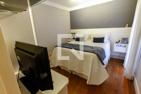 Suíte de apartamento para alugar com 3 quartos, 120m² em Vila Suzana, São Paulo
