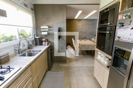 Apartamento para alugar com 120m², 3 quartos e 3 vagas Apartamento para alugar com 120m², 3 quartos e 3 vagasCozinha - Armários