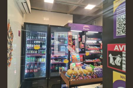 Apartamento à venda com 49m², 2 quartos e 1 vagaMercado 24h 