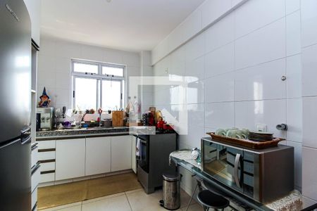 Apartamento à venda com 90m², 3 quartos e 3 vagasCozinha