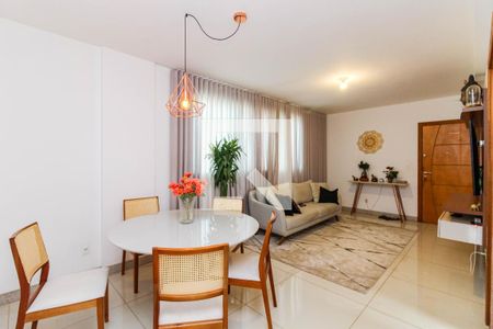 Apartamento à venda com 90m², 3 quartos e 3 vagasSala