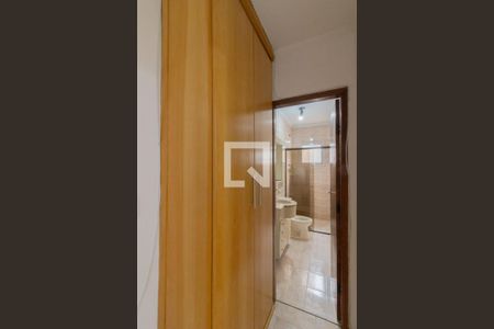 Apartamento à venda com 65m², 2 quartos e 1 vagaCorredor Armario 