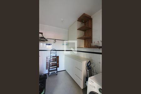 Casa à venda com 278m², 3 quartos e 4 vagasÁrea de Serviço