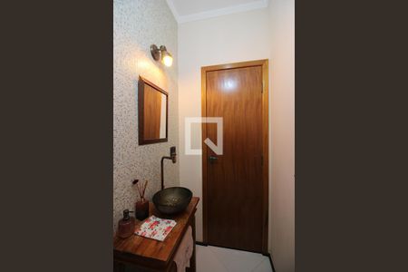 Casa à venda com 278m², 3 quartos e 4 vagasLavabo