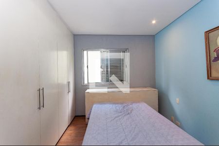 Casa à venda com 300m², 3 quartos e 2 vagas Casa à venda com 300m², 3 quartos e 2 vagasQuarto 2 Suíte