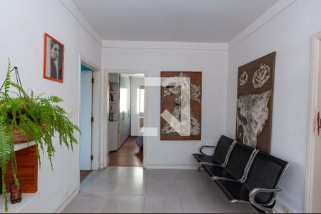 Casa à venda com 300m², 3 quartos e 2 vagas Casa à venda com 300m², 3 quartos e 2 vagasCirculação dos Quartos