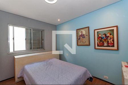 Casa à venda com 300m², 3 quartos e 2 vagas Casa à venda com 300m², 3 quartos e 2 vagasQuarto 2 Suíte