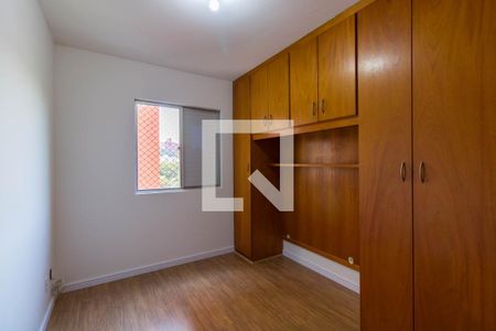 Quarto de apartamento para alugar com 3 quartos, 62m² em Parque Munhoz, São Paulo