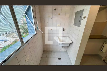 Apartamento à venda com 45m², 1 quarto e 1 vaga Apartamento à venda com 45m², 1 quarto e 1 vagaÁrea de Serviço