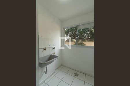 Apartamento para alugar com 50m², 2 quartos e sem vaga Apartamento para alugar com 50m², 2 quartos e sem vagaÁrea de Serviço