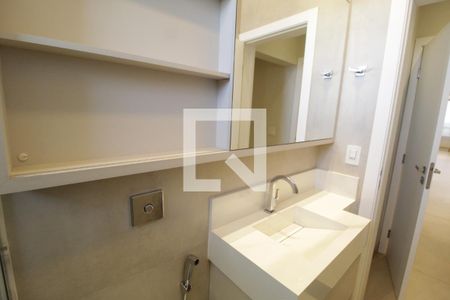 Apartamento para alugar com 127m², 3 quartos e 3 vagasBanheiro do Quarto 2