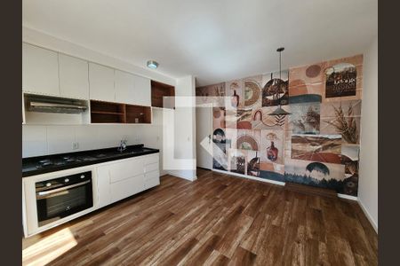 Sala de apartamento para alugar com 2 quartos, 50m² em Jardim Nossa Senhora de Fátima, Campinas