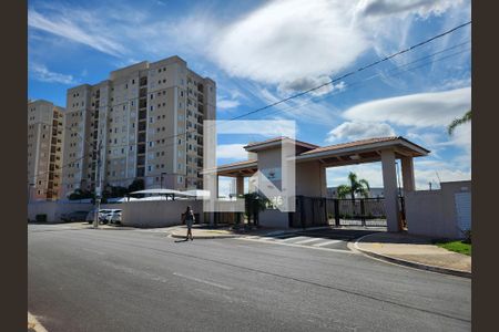 Apartamento para alugar com 50m², 2 quartos e 1 vagaFachada e portaria