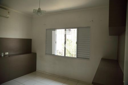 Casa à venda com 250m², 4 quartos e 4 vagasQuarto 2