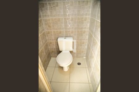 Casa à venda com 250m², 4 quartos e 4 vagasBanheiro Masculino
