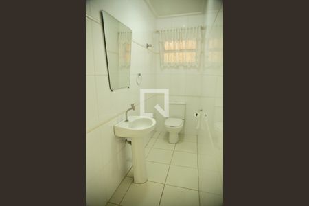 Casa à venda com 250m², 4 quartos e 4 vagasLavabo da Sala