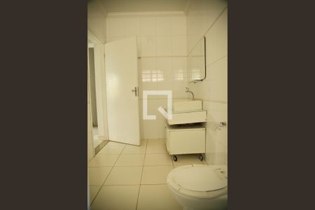 Casa à venda com 250m², 4 quartos e 4 vagasBanheiro Social