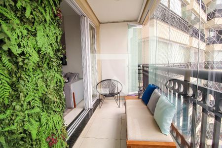 Varanda de apartamento à venda com 1 quarto, 40m² em Vila Regente Feijó, São Paulo