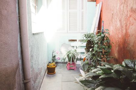 Casa à venda com 374m², 6 quartos e 5 vagas Casa à venda com 374m², 6 quartos e 5 vagasÁrea de Serviço