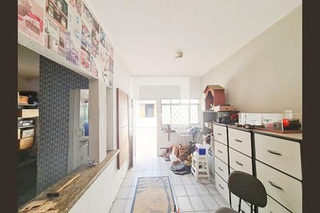 Casa à venda com 138m², 2 quartos e 3 vagasEdícula