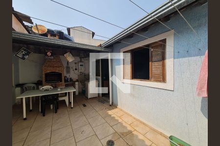 Casa à venda com 138m², 2 quartos e 3 vagasArea Gourmet e Area de Serviço 