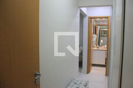 Apartamento à venda com 165m², 3 quartos e 3 vagasCloset da suíte 2