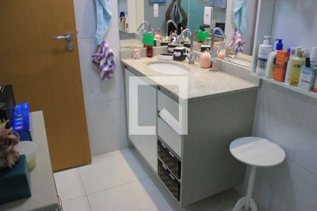 Apartamento à venda com 165m², 3 quartos e 3 vagasBanheiro da Suíte 2