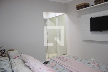 Apartamento à venda com 165m², 3 quartos e 3 vagasSuíte 2