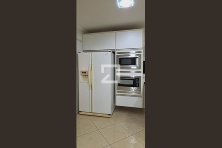 Apartamento para alugar com 172m², 4 quartos e 2 vagasCozinha