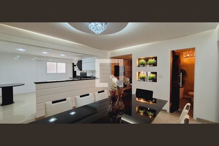 Apartamento para alugar com 172m², 4 quartos e 2 vagasSala de jantar