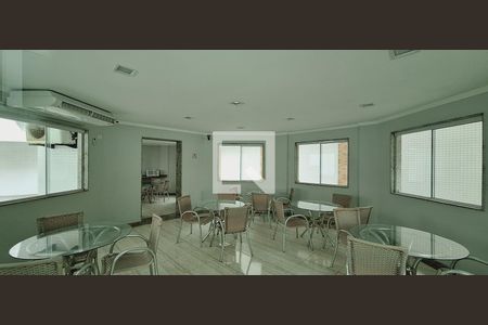 Apartamento para alugar com 172m², 4 quartos e 2 vagasÁrea comum - Salão de festas