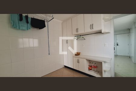 Apartamento para alugar com 172m², 4 quartos e 2 vagasLavanderia
