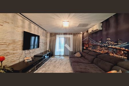 Sala de estar de apartamento para alugar com 4 quartos, 172m² em Vila Tupi, Praia Grande