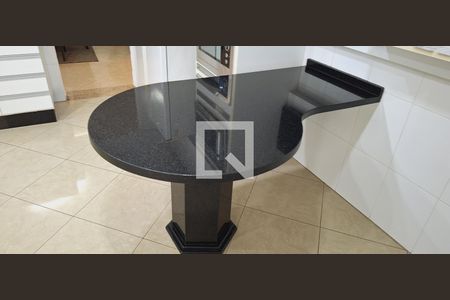 Apartamento para alugar com 172m², 4 quartos e 2 vagasCozinha