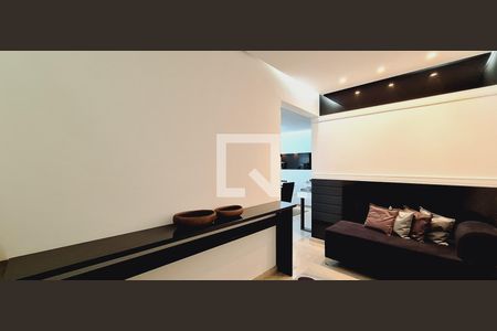 Sala da entrada de apartamento para alugar com 4 quartos, 172m² em Vila Tupi, Praia Grande