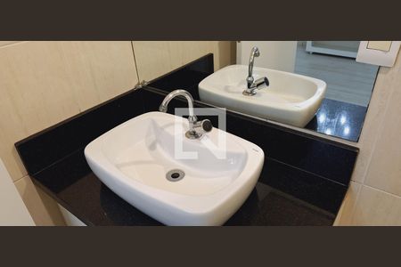 Apartamento para alugar com 172m², 4 quartos e 2 vagasBanheiro Suíte 2