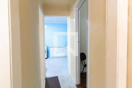 Casa para alugar com 132m², 3 quartos e 2 vagasCorredor