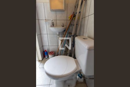 Casa para alugar com 132m², 3 quartos e 2 vagasBanheiro de Serviço