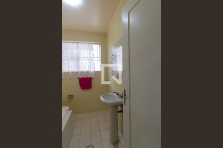 Casa para alugar com 132m², 3 quartos e 2 vagasBanheiro