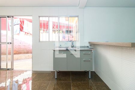 Casa para alugar com 80m², 2 quartos e 1 vaga Casa para alugar com 80m², 2 quartos e 1 vagaCozinha